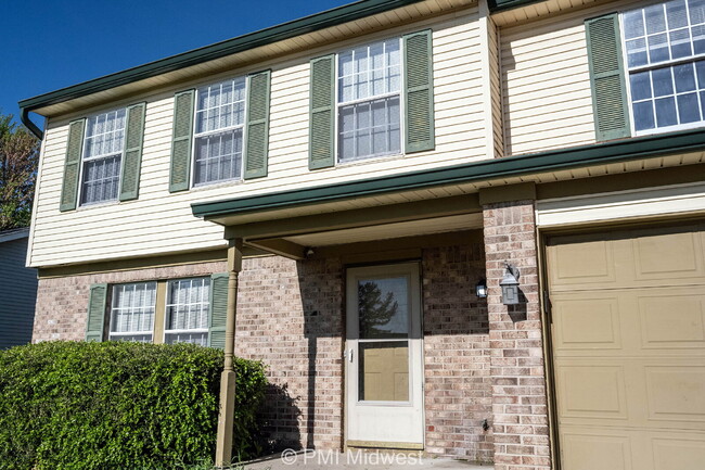 Foto del edificio - "Spacious 4-Bedroom Gem on Pillory Drive w...