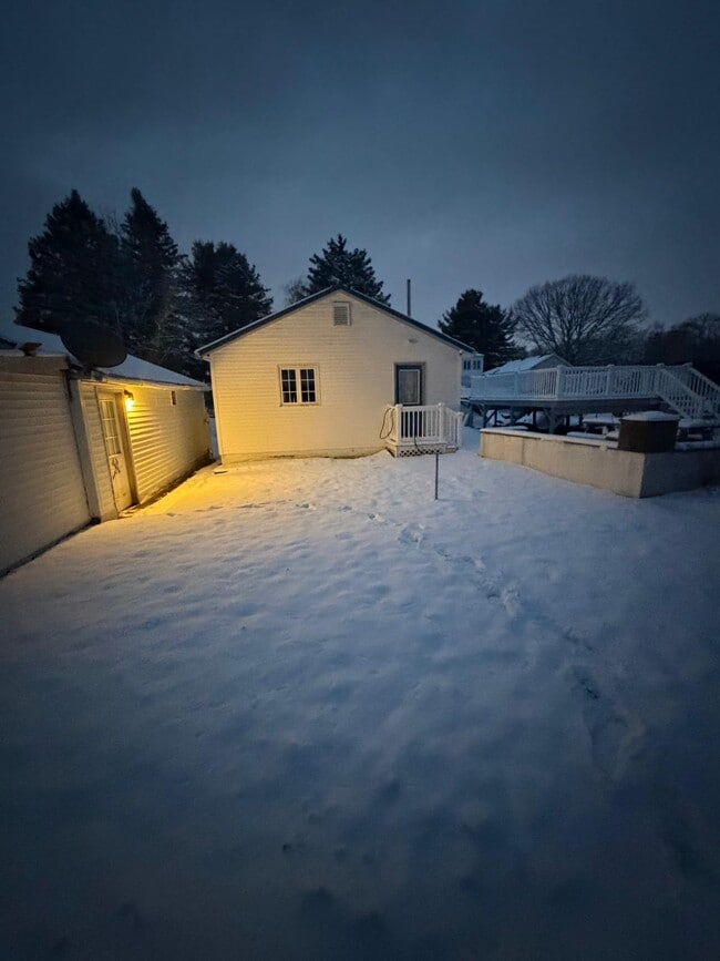 Foto del edificio - 325 Richfield St