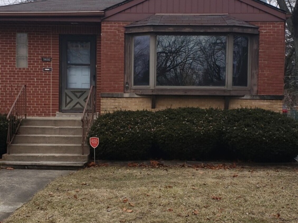 Primary Photo - 3830 214th Pl