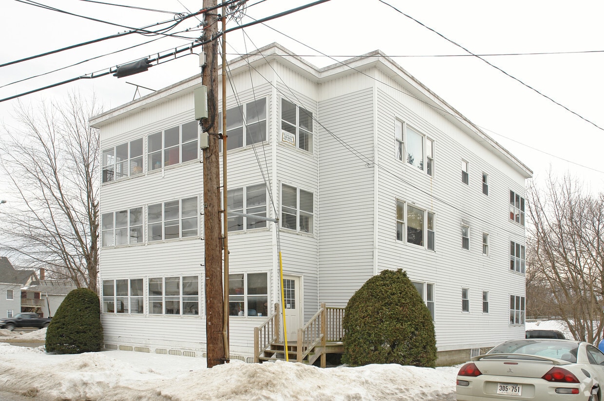 Building Photo - 12 Swan St