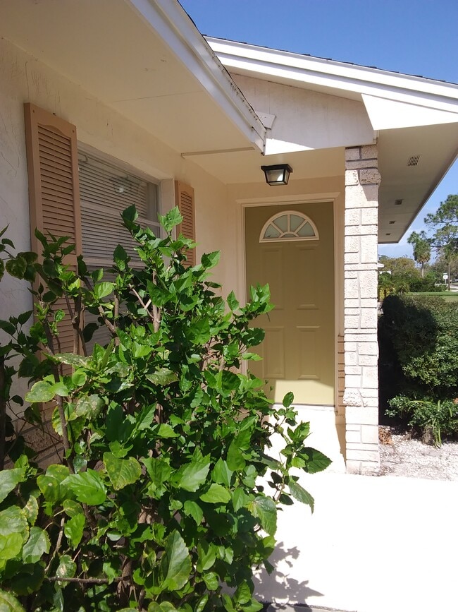 Building Photo - 5172 Taylor Ave