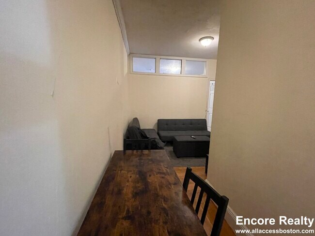 Foto del edificio - 19 Thatcher St