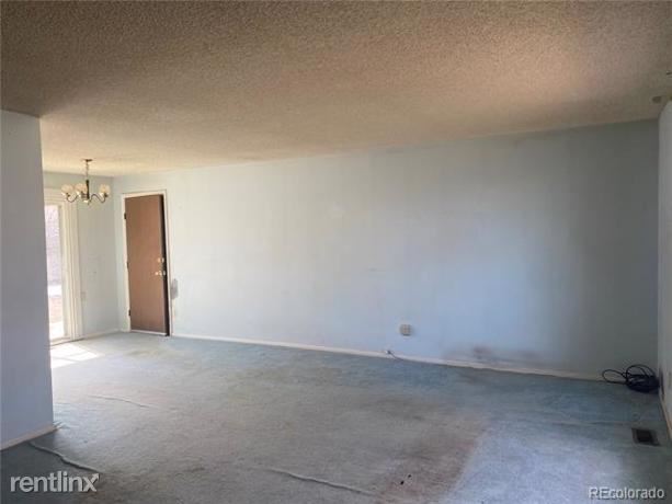 Building Photo - 4 br, 1 bath House - 17736 E Arizona Avenue