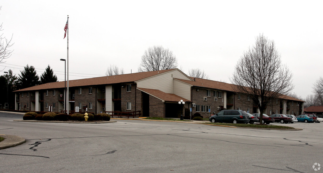 Foto del edificio - Lakeview Village Apartments