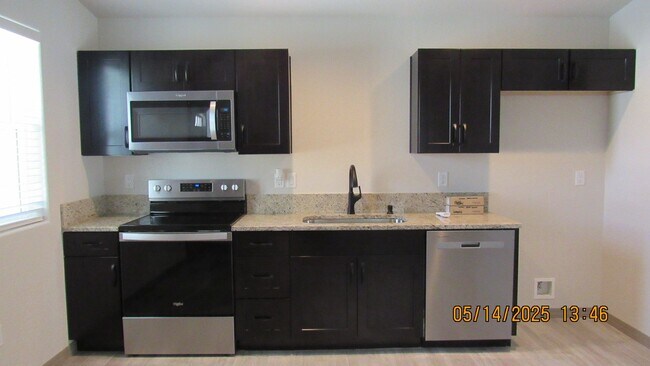 Foto del edificio - 2735 Minnow Ln