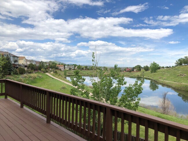Building Photo - 10229 Halleys Way