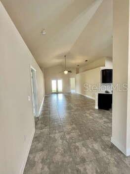 Building Photo - 424 Buchannan Dr