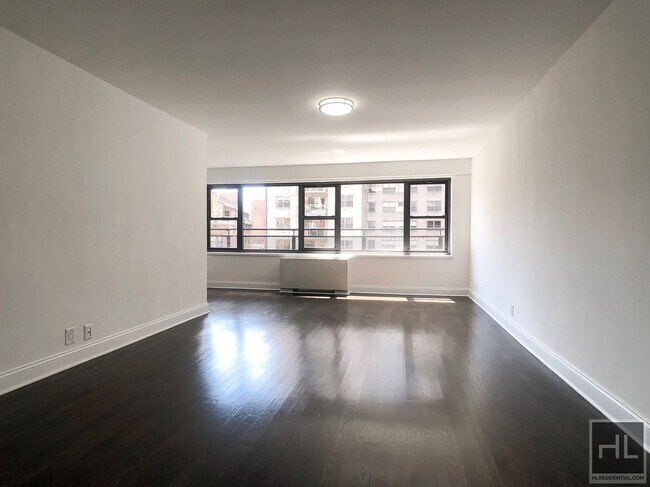Foto del edificio - EAST 56 STREET