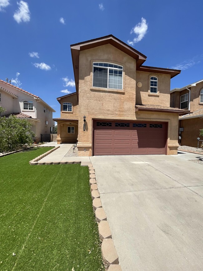 Building Photo - 8527 Murrelet Dr NE
