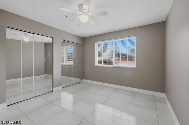 Foto del edificio - 1265 Wildwood Lakes Blvd