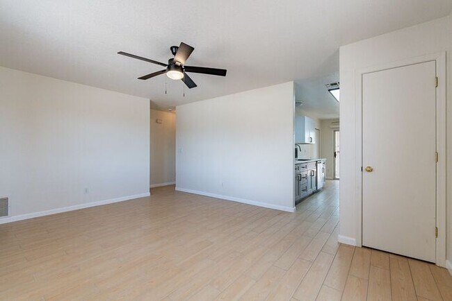 Foto del edificio - 9746 E Sascha St