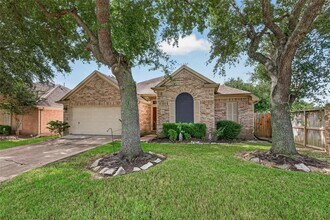 Building Photo - 18015 Oak Cottage Ct