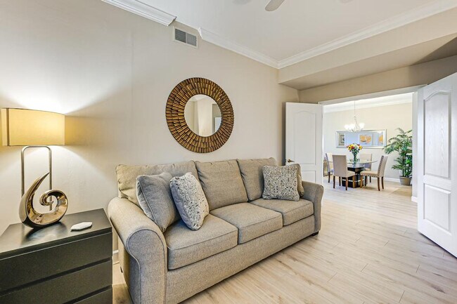 Foto del edificio - 8075 Tiger Cove