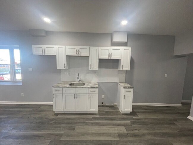 Foto del edificio - Anika Homes 4 Bedroom