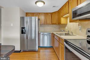 Building Photo - 3211 Ruby Dr