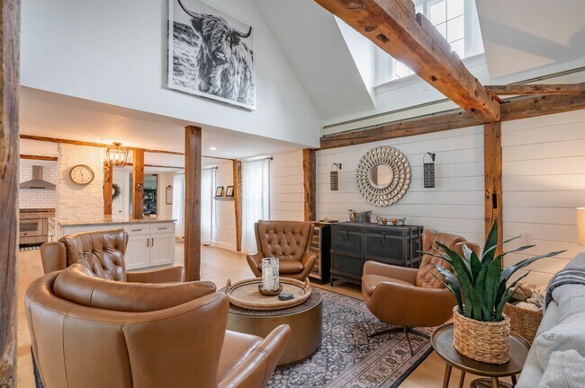 Foto del edificio - 4 Wheat Ln