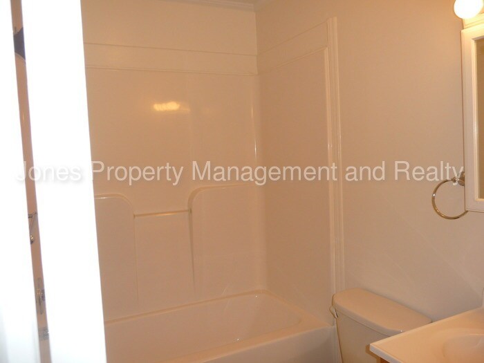 Foto del edificio - 1416 Meadow Avenue Unit 3, Kannapolis, NC