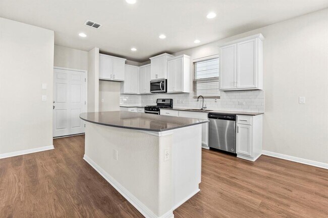 Foto del edificio - 10029 Dawn Pearl Dr
