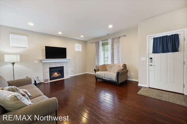 Foto del edificio - 5 br, 2.5 bath House - 630 Rosewood DR SW