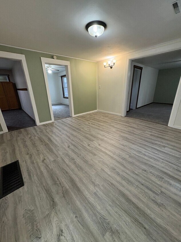Foto principal - Charming Northside La Crosse Home