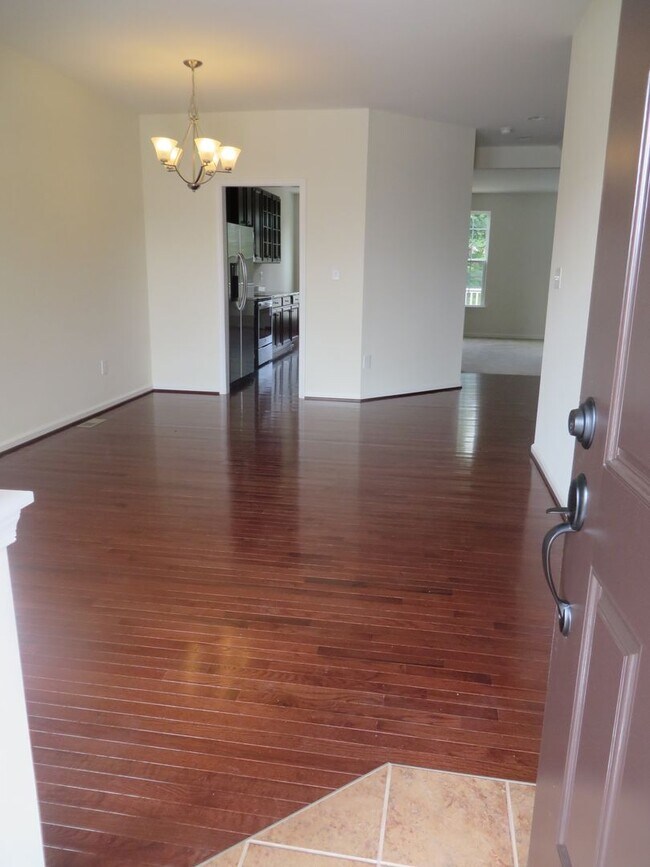Foto del edificio - Spacious, Large, Luxury 3 Bedroom Townhouse in Hockessin, Delaware