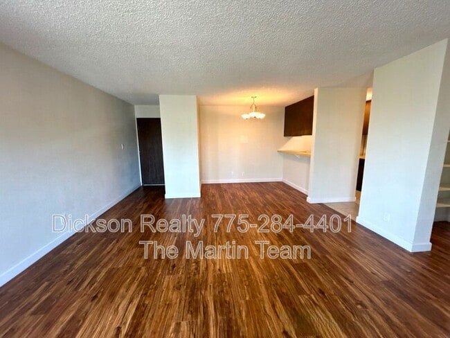 Building Photo - 2450 Lymbery St
