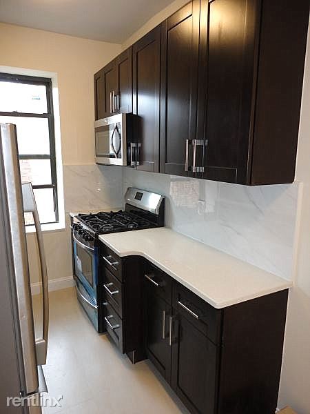 Foto del edificio - 3720 83rd St