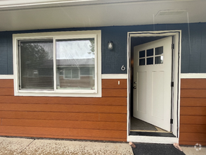 Building Photo - 4021 Goodell Ln