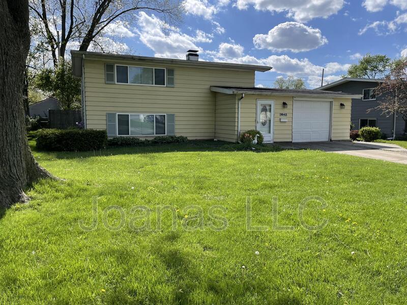 Primary Photo - 1043 Richland St