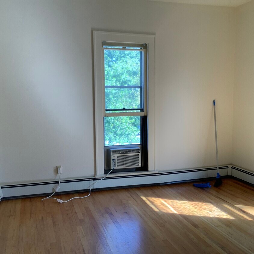 901 Fulton St Unit 3, Rapid City, SD 57701 Apartments in Rapid City