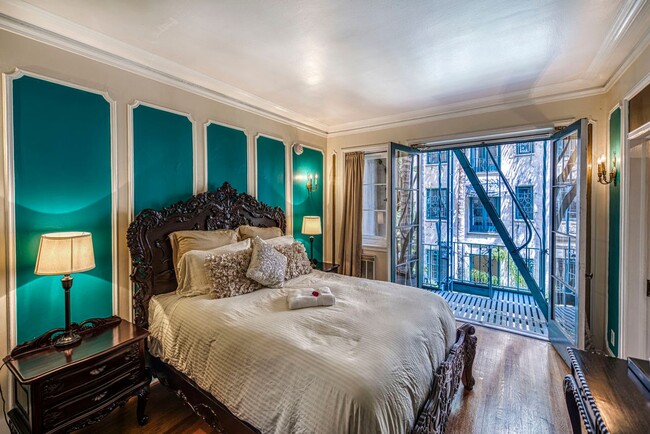Interior Photo - Los Altos Apartments