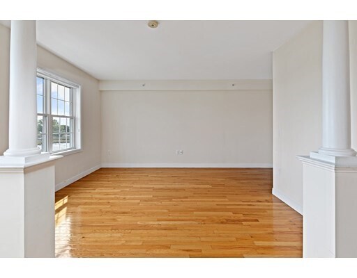 Foto del edificio - 145 Bennington St