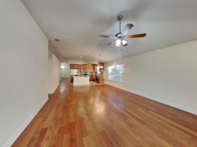 Building Photo - 2476 Winchester Ln