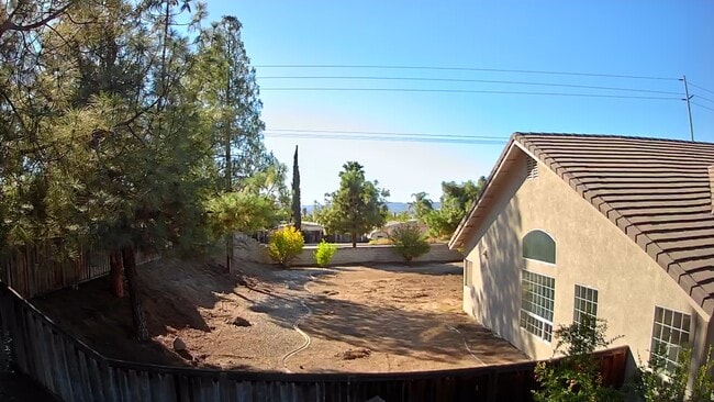 Building Photo - 22747 Pebblestone Dr