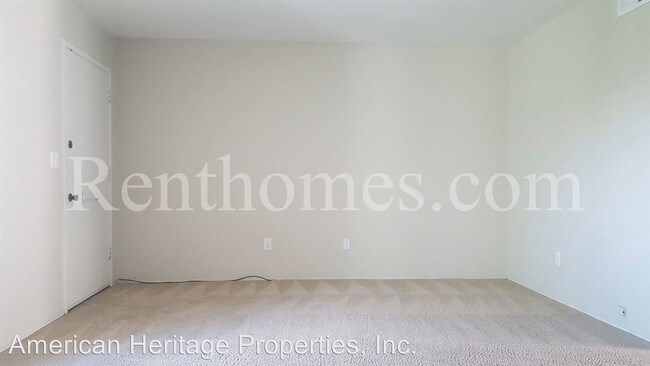 Building Photo - 4136 Genesee Ave