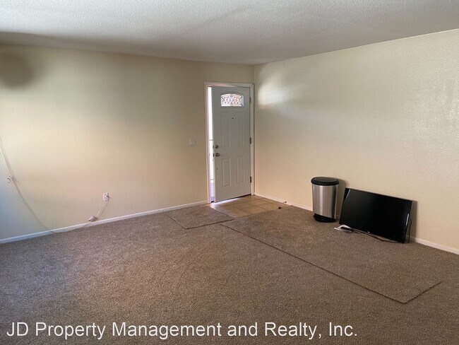 Building Photo - 2 br, 1 bath House - 2616 Alpine Blvd #6
