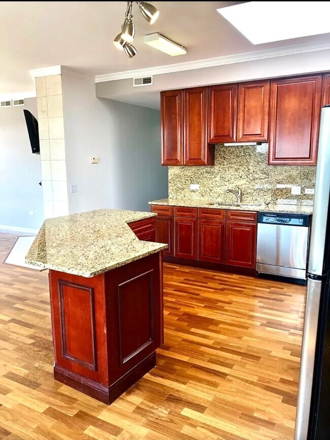 Foto del edificio - 5036 W Pensacola Ave