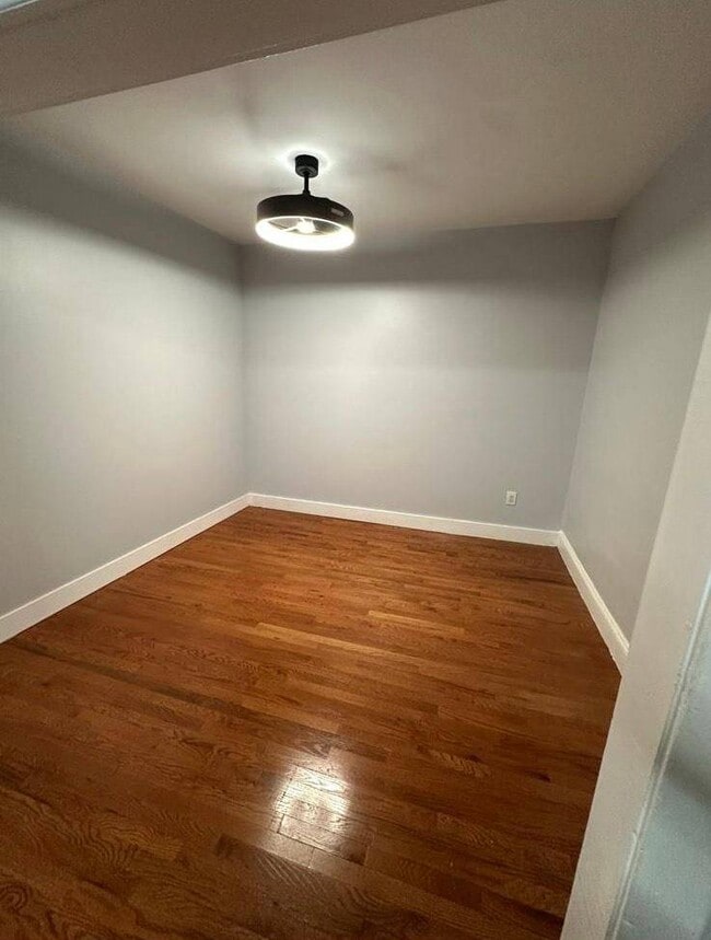 Building Photo - 291 Potter Ave