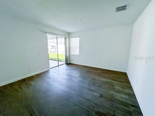 Building Photo - 2851 Fitness St