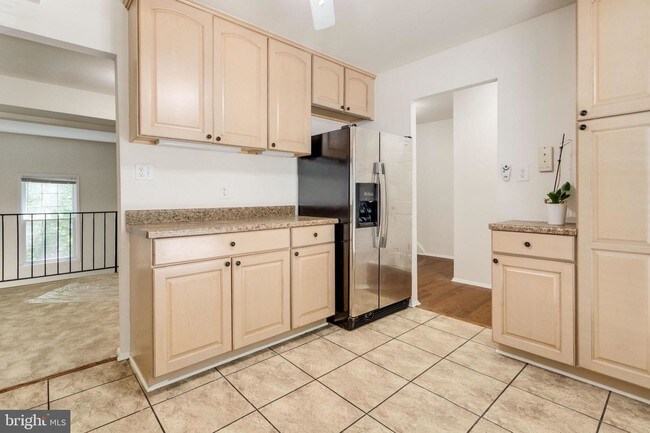 Foto del edificio - 5521 Mitcham Ct