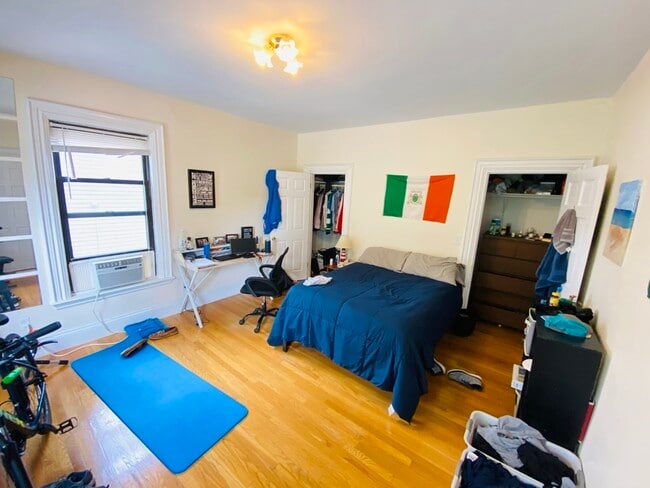 Building Photo - 48 Allston St