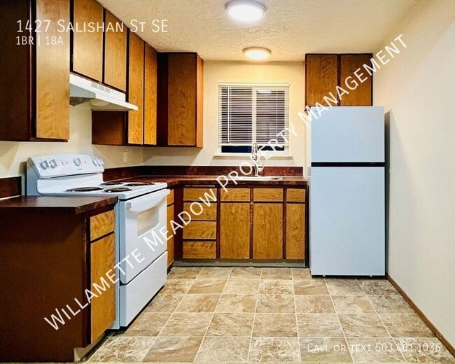 Foto del edificio - 1427 Salishan St SE