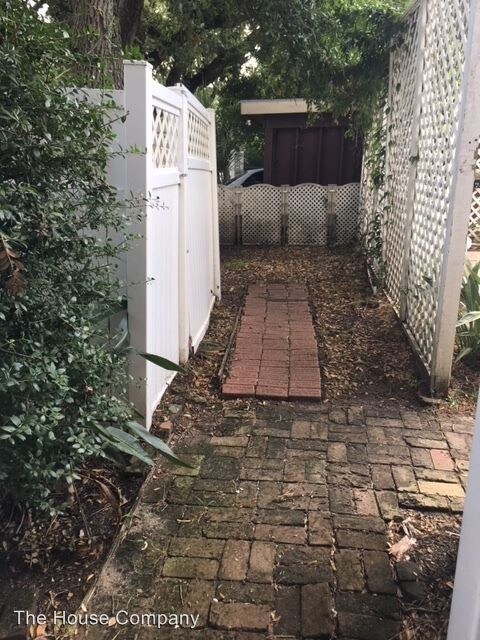 Foto del edificio - 3215 Avenue O