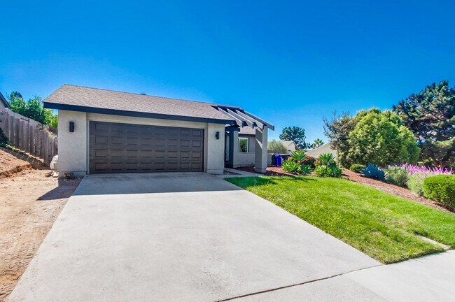 Building Photo - Charming Upgraded Single-Story Home in San...