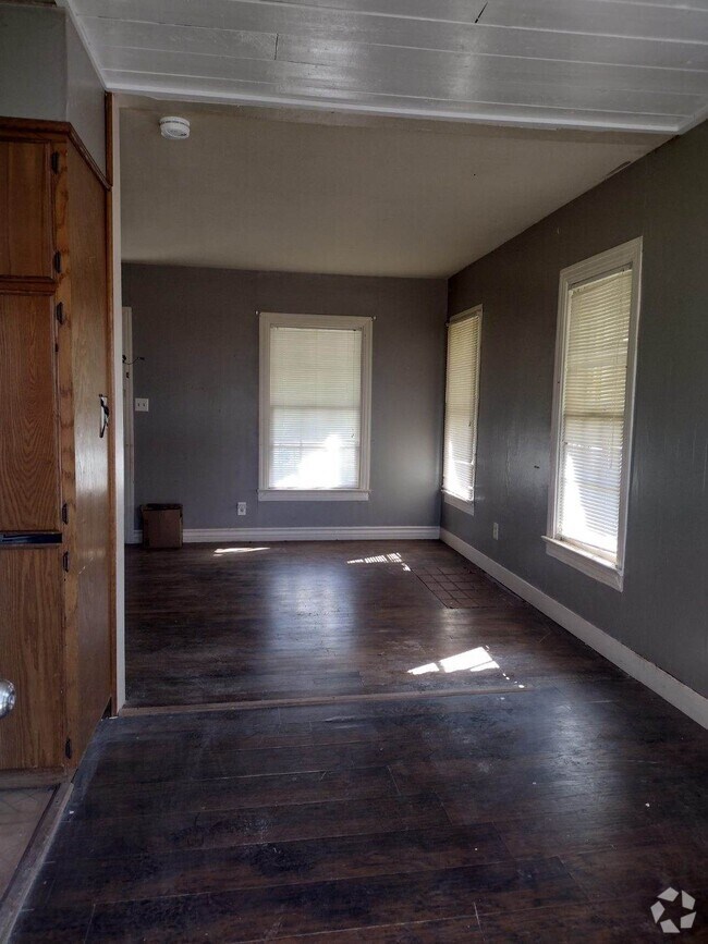 Apartments For Rent in Ryan OK with Gym/Fitness Center 3 Rentals