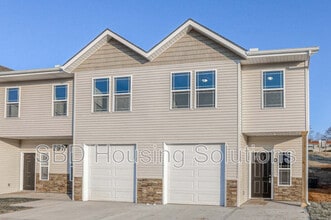 Building Photo - 2904 S Harvard Ave