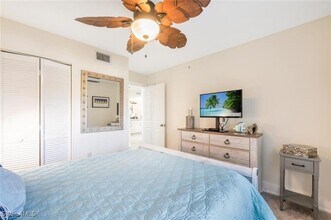 Building Photo - 9901 Sunset Cove Ln