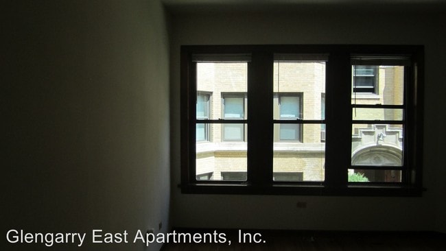 Building Photo - 4048-58 Sheridan Rd