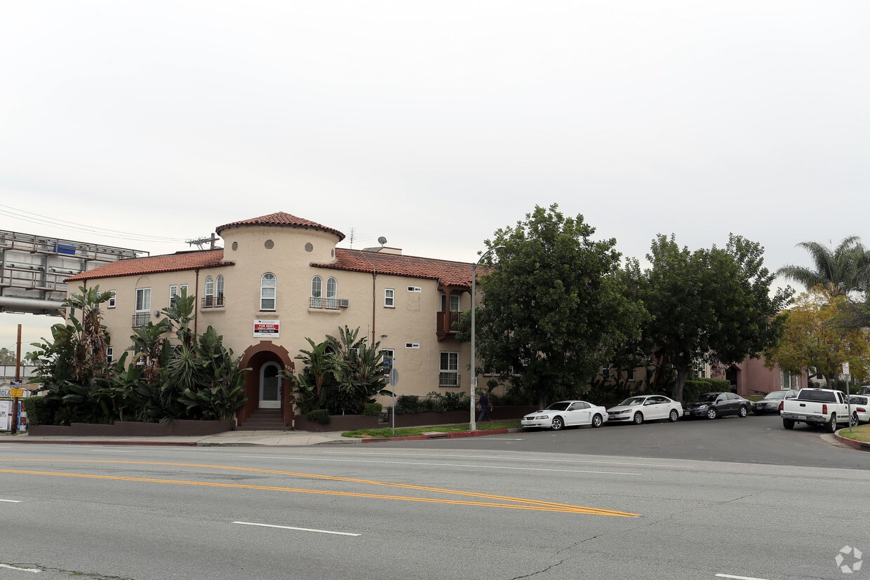 Primary Photo - 5320 W Olympic Blvd