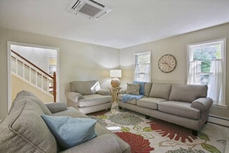 Building Photo - 1908 Pawnee Dr